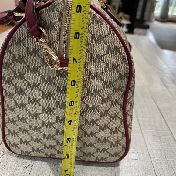 😍 Brand New Michael Kors Grayson Satchel Bag Nat/ Mulberry $328 💥 - Picture 7 of 7